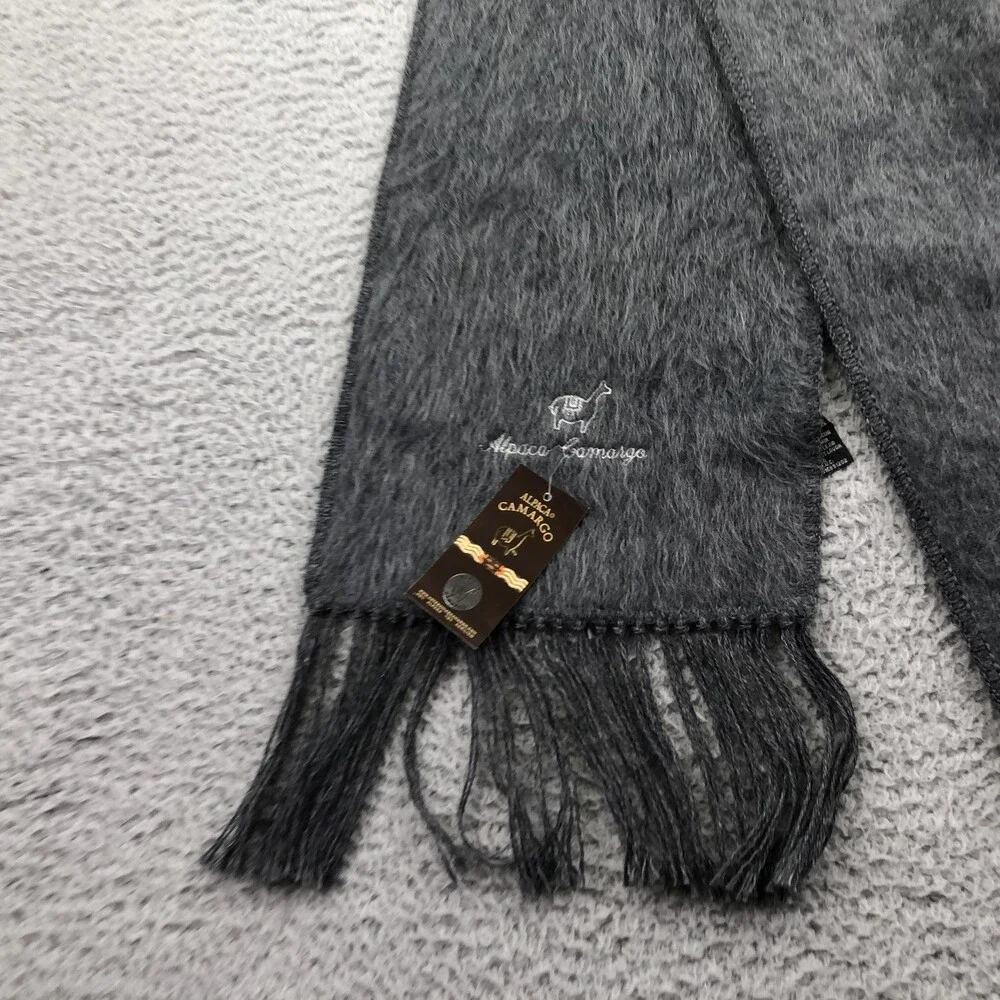 Alpaca Camargo Scarf Womens One Size Gray Alpaca Blend Fuzzy Knit Fringe Peru